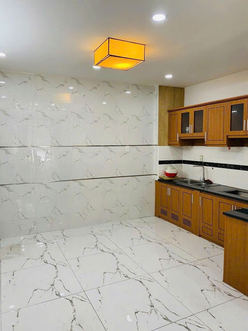Bán nhà Gò Vấp, hẻm xe hơi Thống Nhất gần Lottemart, 4 tầng, HĐ thuê 160 triệu/năm, chỉ  7.2 tỷ TL